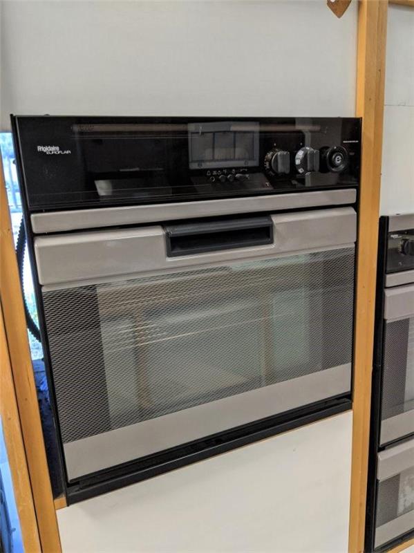 EUROFLAIR Deluxe 24 Inch Electric Wall Oven -  (RGCF95EZ)