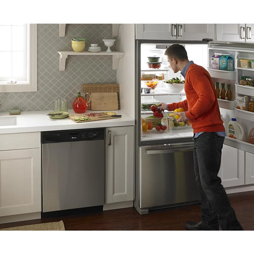 AMANA 33-inch Wide Bottom-Freezer Refrigerator with EasyFreezer™ Pull-Out Drawer - 22 cu. ft. Capacity - Stainless Steel (ABB2224BRM)