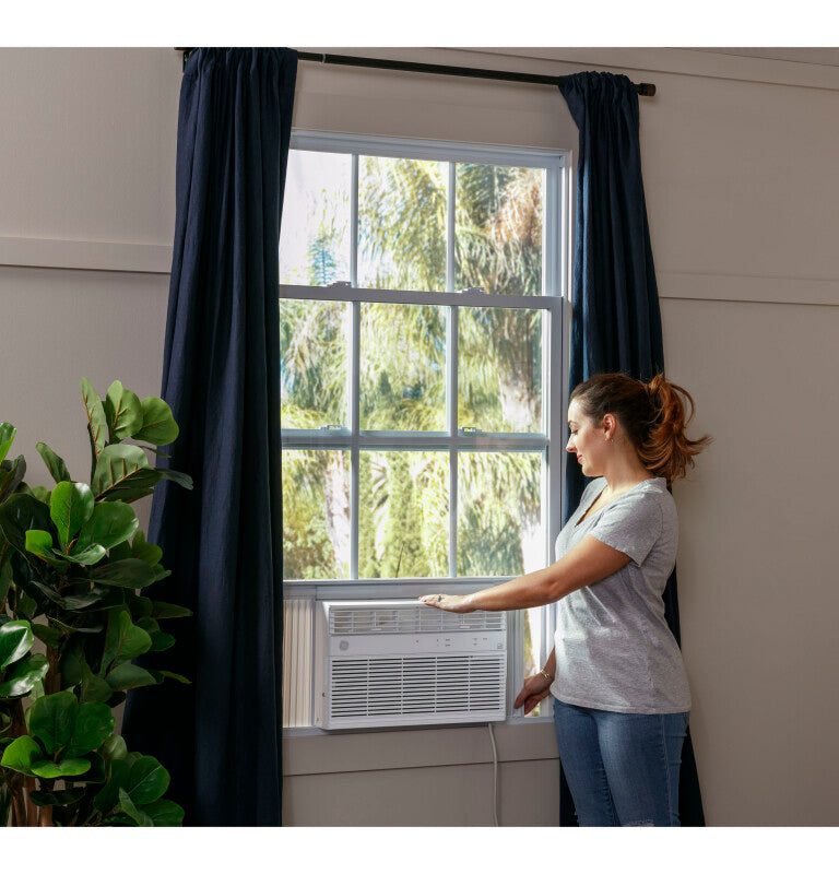 GE 14,000 BTU Smart Electronic Window Air Conditioner for Large Rooms up to 700 sq. ft. - White (AHEK14AC)
