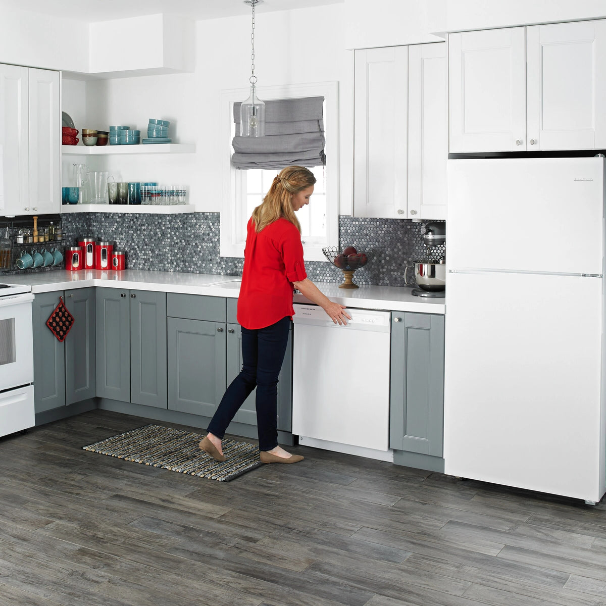 AMANA 1.6 Cu. Ft. Over-the-Range Microwave with Add 0:30 Seconds - White (AMV2307PFW)