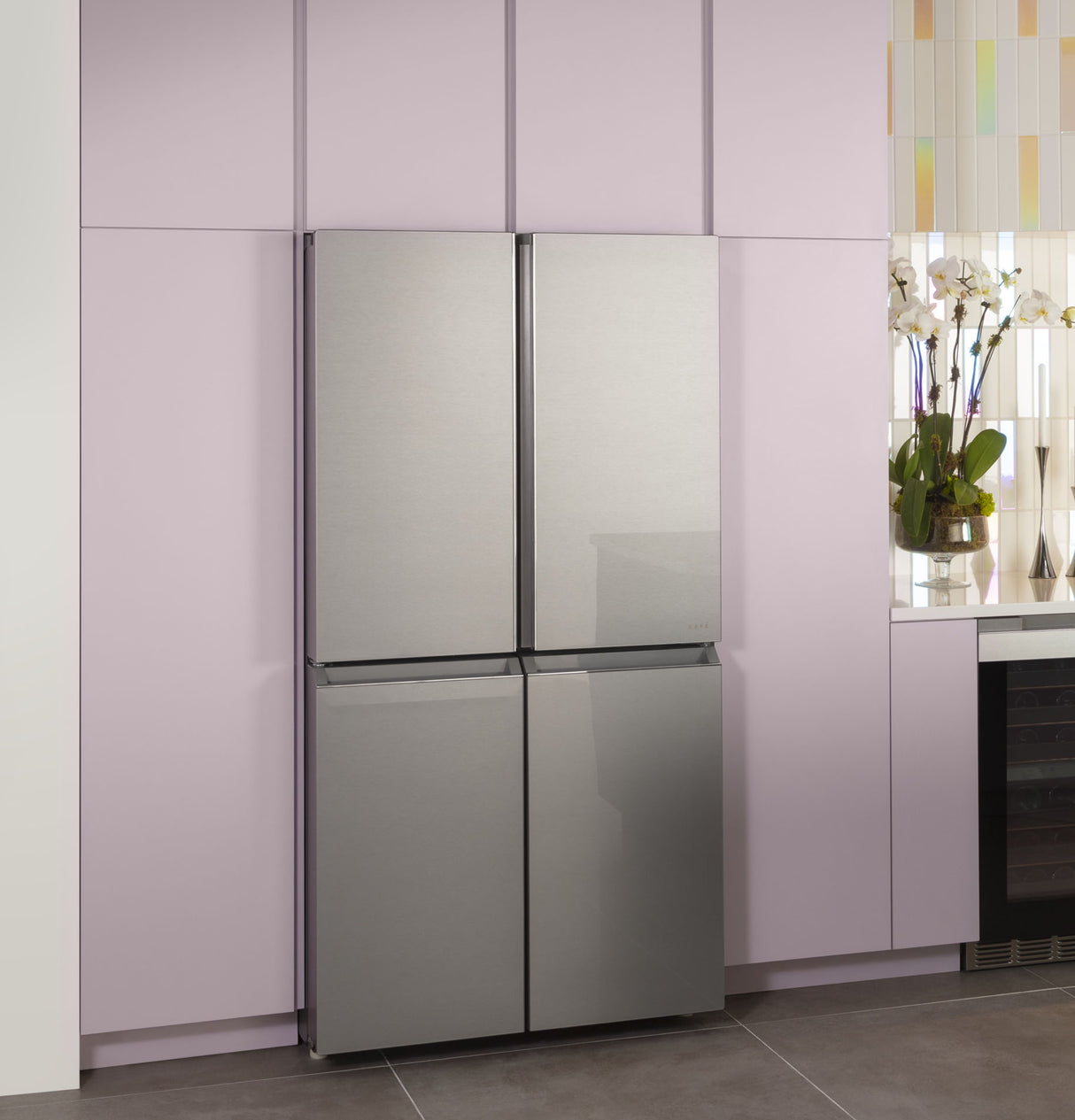 CAFE Caf? 28.3 Cu. Ft. Smart Quad-door Refrigerator In Platinum Glass With Dual-dispense Autofill Pitcher - Platinum Glass (CAE28DM5TS5)