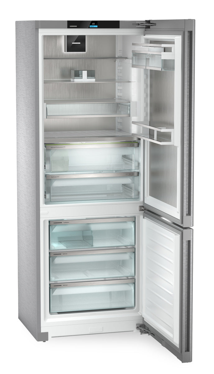 LIEBHERR Fridge-freezer with BioFresh Professional and NoFrost, Right Hinged - Stainless (CB7790IM)