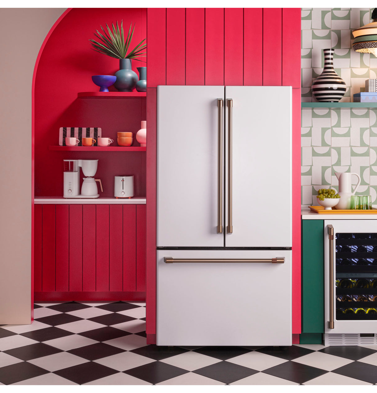 CAFE CAF?™ Wine Center - Matte White (CCP06DP4PW2)