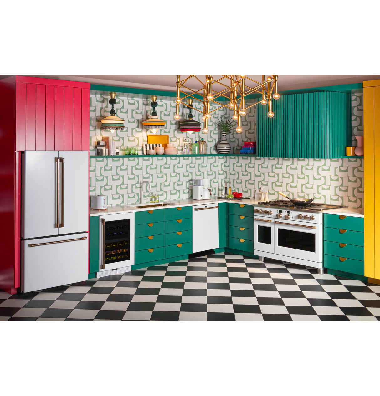 CAFE CAF?™ Wine Center - Matte White (CCP06DP4PW2)