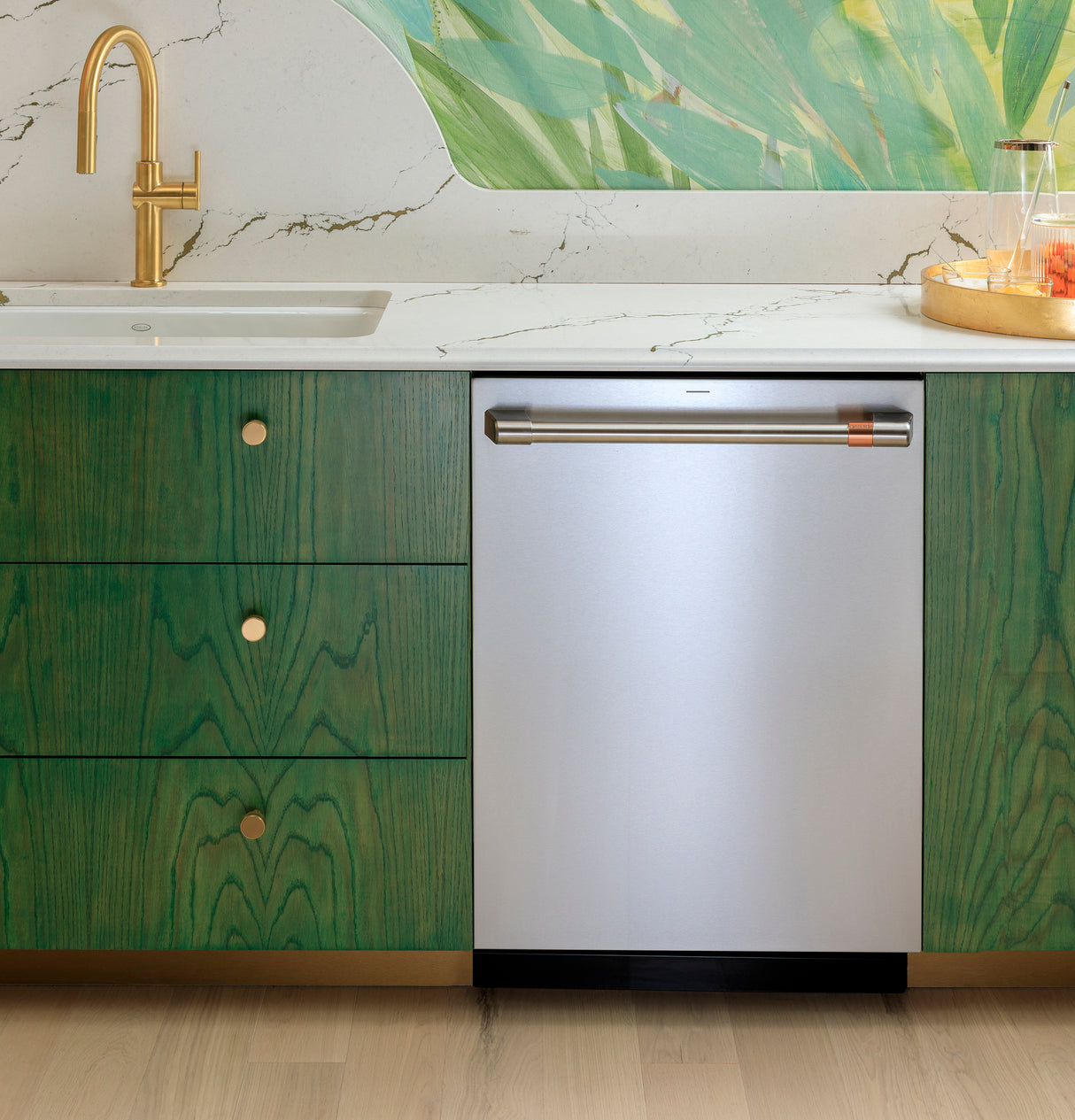 Cafe CAF?™ CustomFit ENERGY STAR Stainless Interior Dishwasher with Ultra Wash & Dry, 42 dBA - Stainless Steel (CDT828P2VS1)