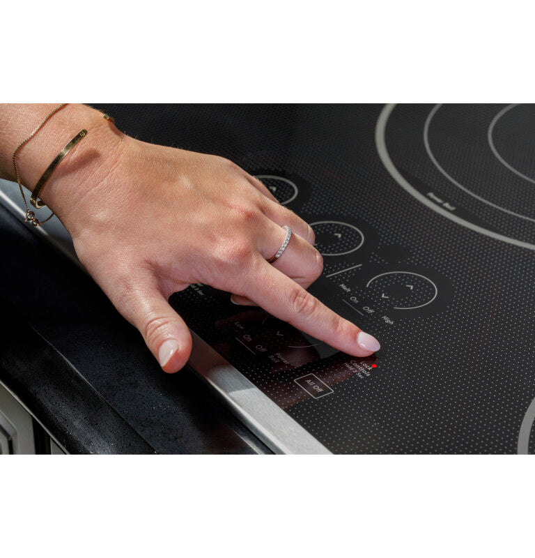 CAFE Caf? 30" Touch-control Electric Cooktop - Black (CEP90301TBB)