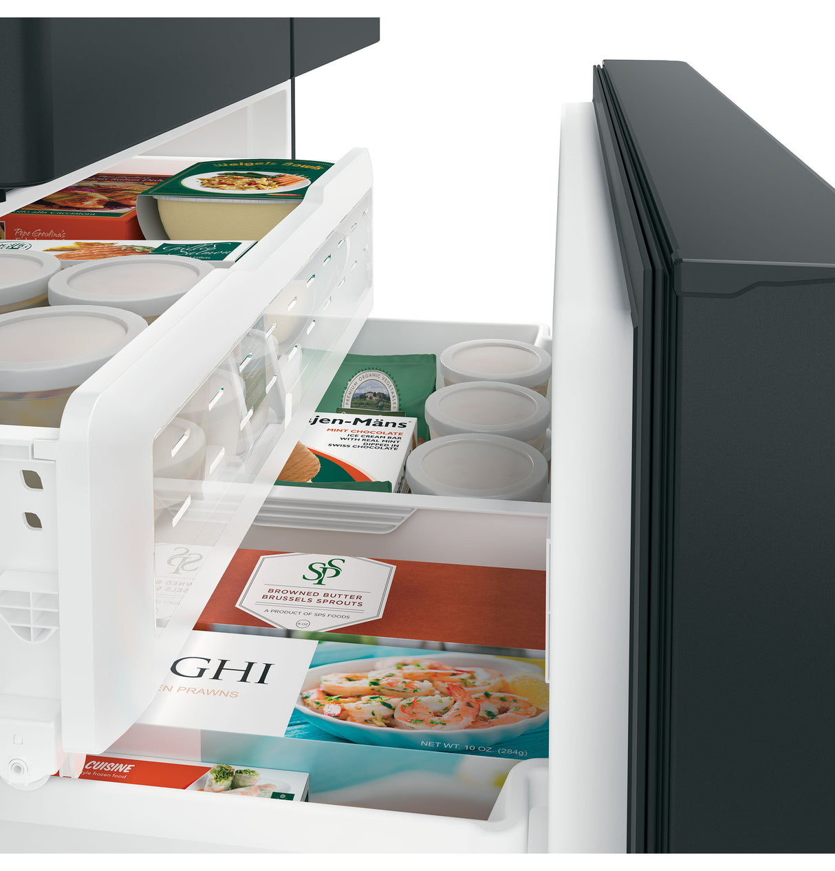 CAFE Caf? 27.7 Cu. Ft. Smart French-door Refrigerator With Hot Water Dispenser - Matte Black (CFE28TP3MD1)
