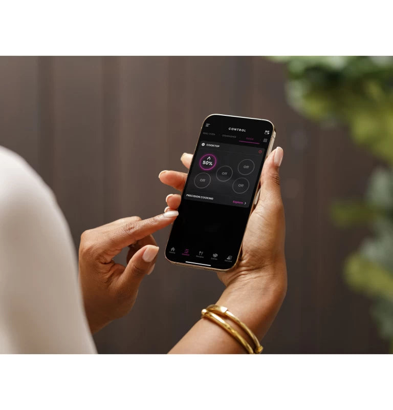 CAFE Series ENERGY STAR® 30" Built-In Touch Control Induction Cooktop - Black (CHP90301TBB)