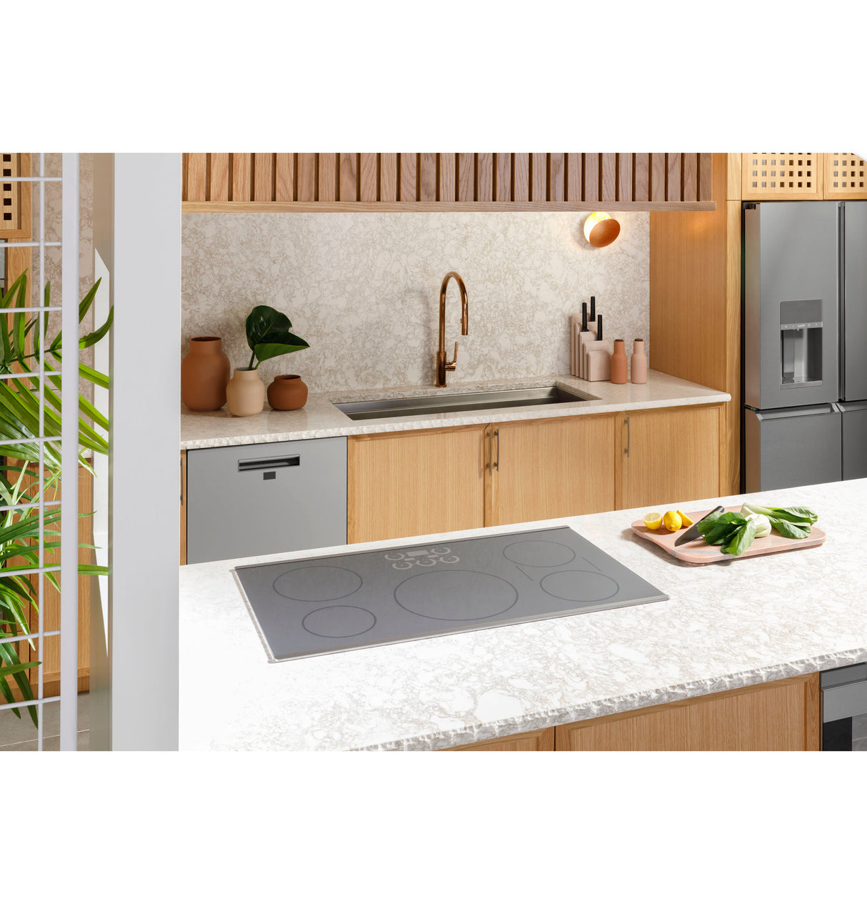 CAFE Caf? Series 30" Built-in Touch Control Induction Cooktop - Black (CHP90301TBB)