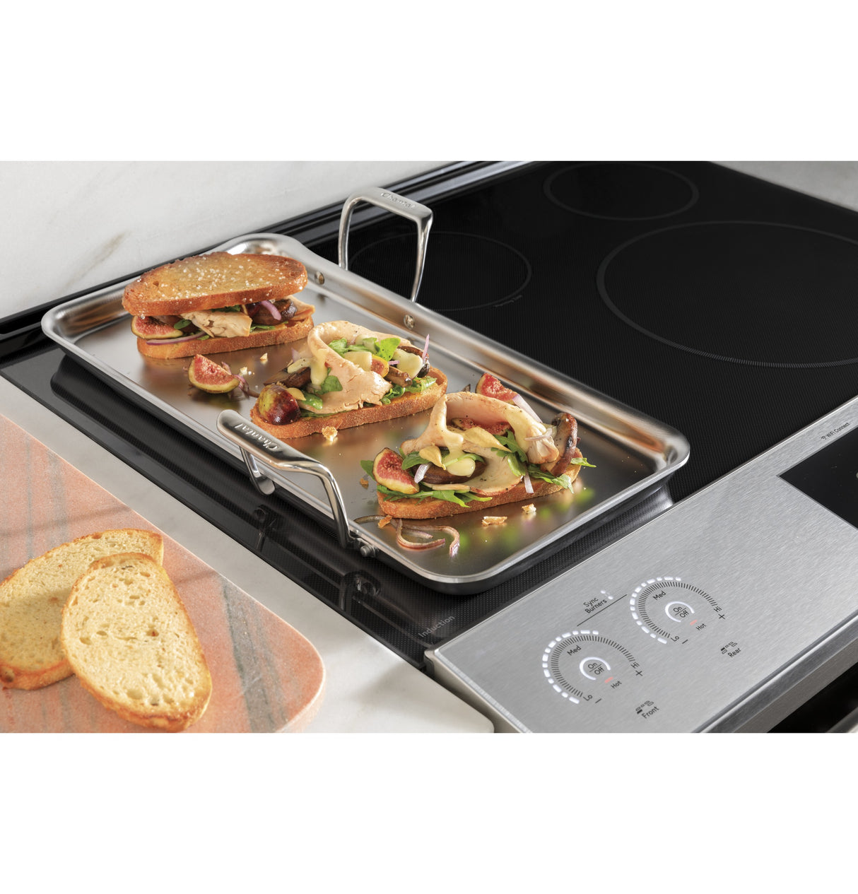 CAFE Caf? 30" Smart Slide-in, Front-control, Induction And Convection Range With In-oven Camera In Platinum Glass - Platinum Glass (CHS90XM2NS5)
