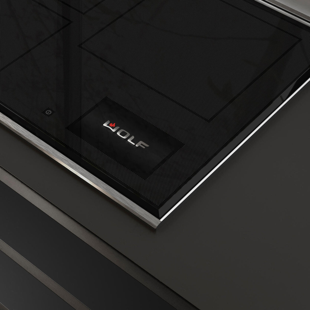 WOLF 36" Transitional Induction Cooktop - Black (CI36560TS)
