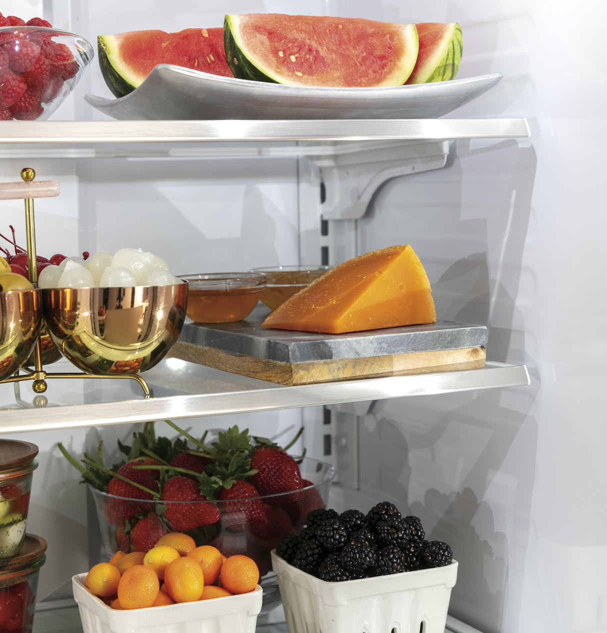 Cafe Caf? 18.6 Cu. Ft. Counter-depth French-door Refrigerator - Stainless Steel (CWE19SP2NS1)