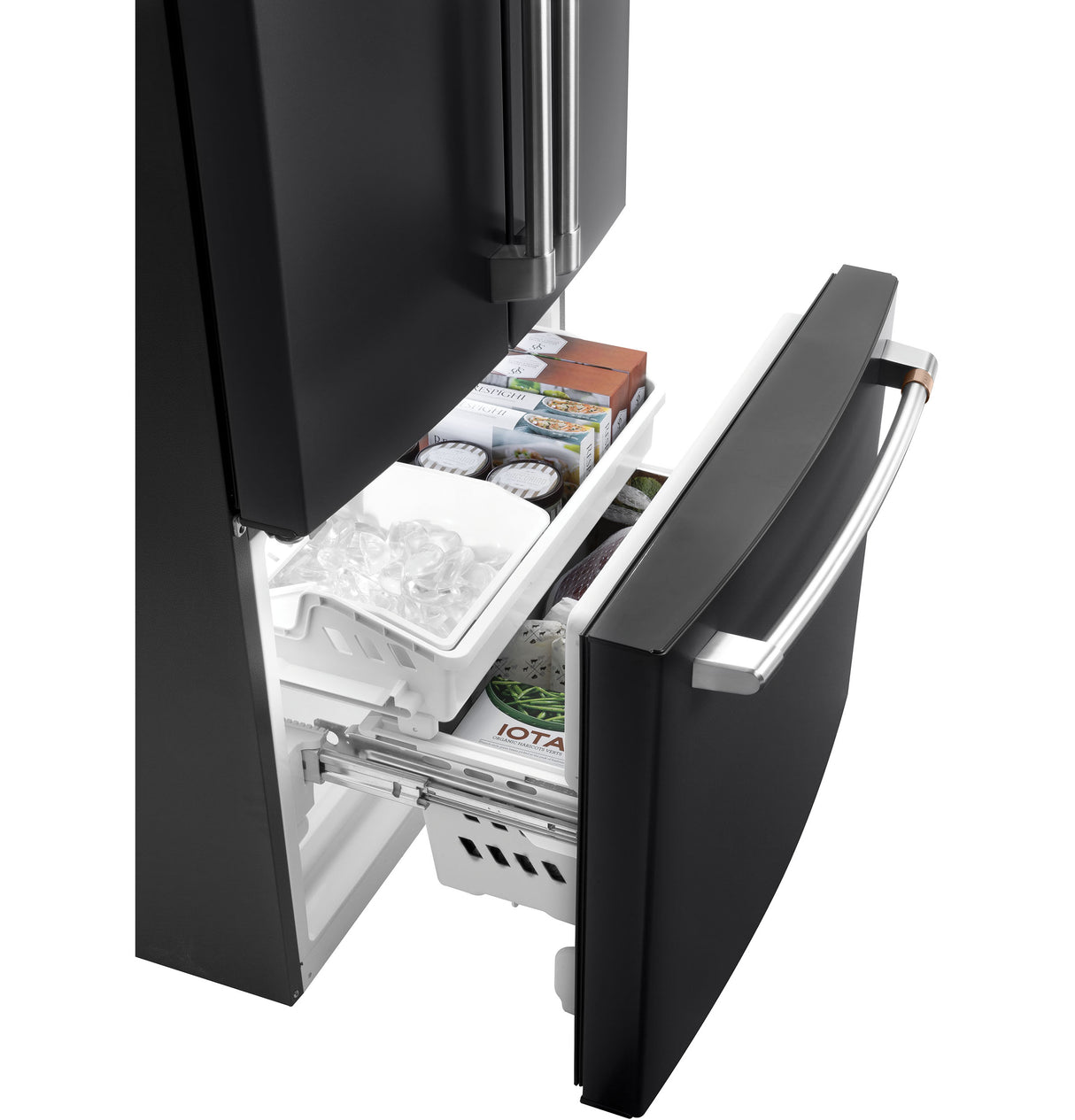 CAFE Caf? 18.6 Cu. Ft. Counter-depth French-door Refrigerator - Matte Black (CWE19SP3ND1)