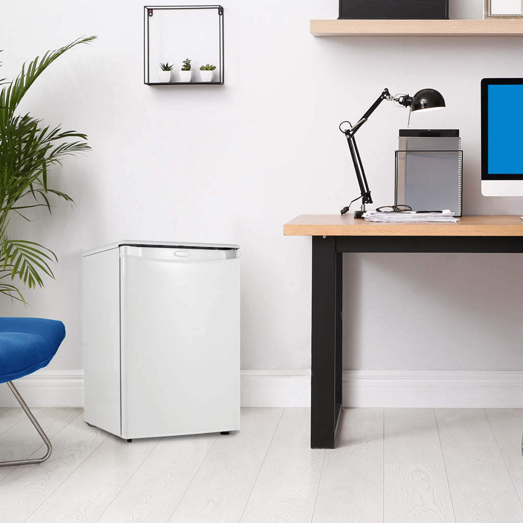 DANBY 2.6 Cu. Ft. Compact Fridge - White (DAR026A1WDD)