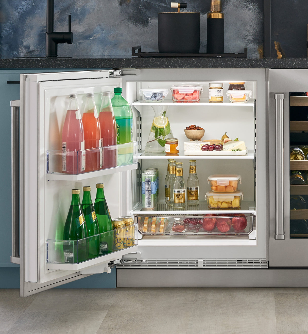 Sub-Zero 24" Designer Undercounter Refrigerator - Left Hinge - Custom/Panel Ready (DEU2450RL)