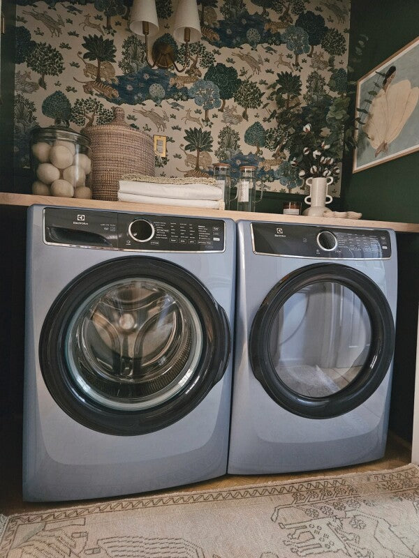 ELECTROLUX Front Load Perfect Steam Electric Dryer with Instant Refresh ? 8.0 Cu. Ft. - Glacier Blue (ELFE7437AG)