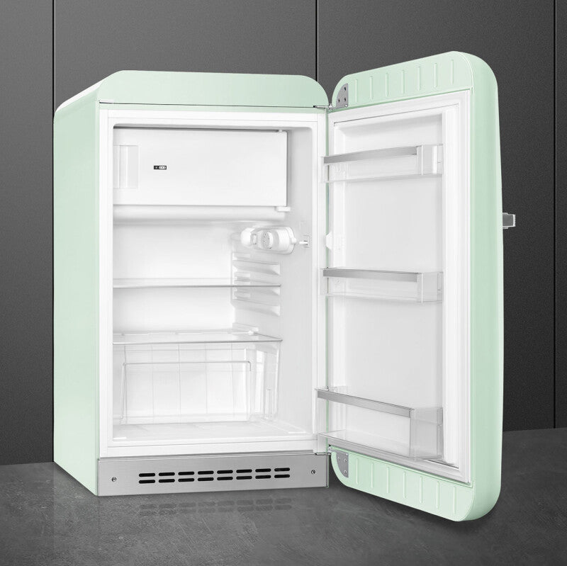 Smeg Refrigerator Retro-style - Pastel green (FAB10URPG3)