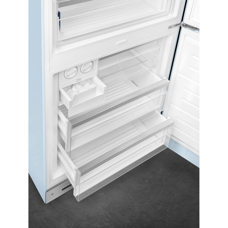Smeg Refrigerator Retro-style - Pastel blue (FAB38URPB)