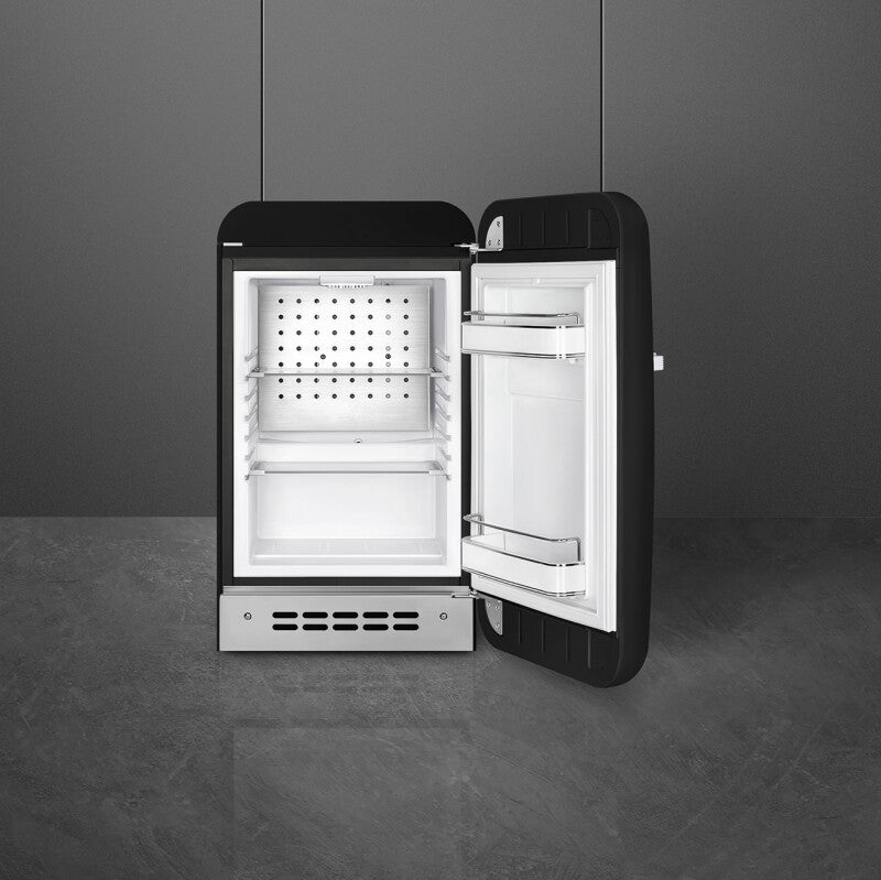 Smeg Refrigerator Retro-style - Black (FAB5URBL3)