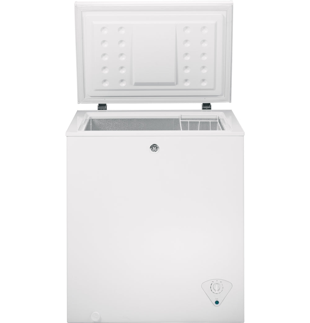 GE 5.1 Cu. Ft. Manual Defrost Chest Freezer - White (FCM5STWW)