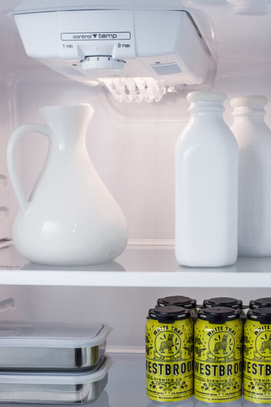 SUMMIT 26" Wide Top Mount Refrigerator-Freezer With Icemaker - Stainless Steel (FF1427SSIM)