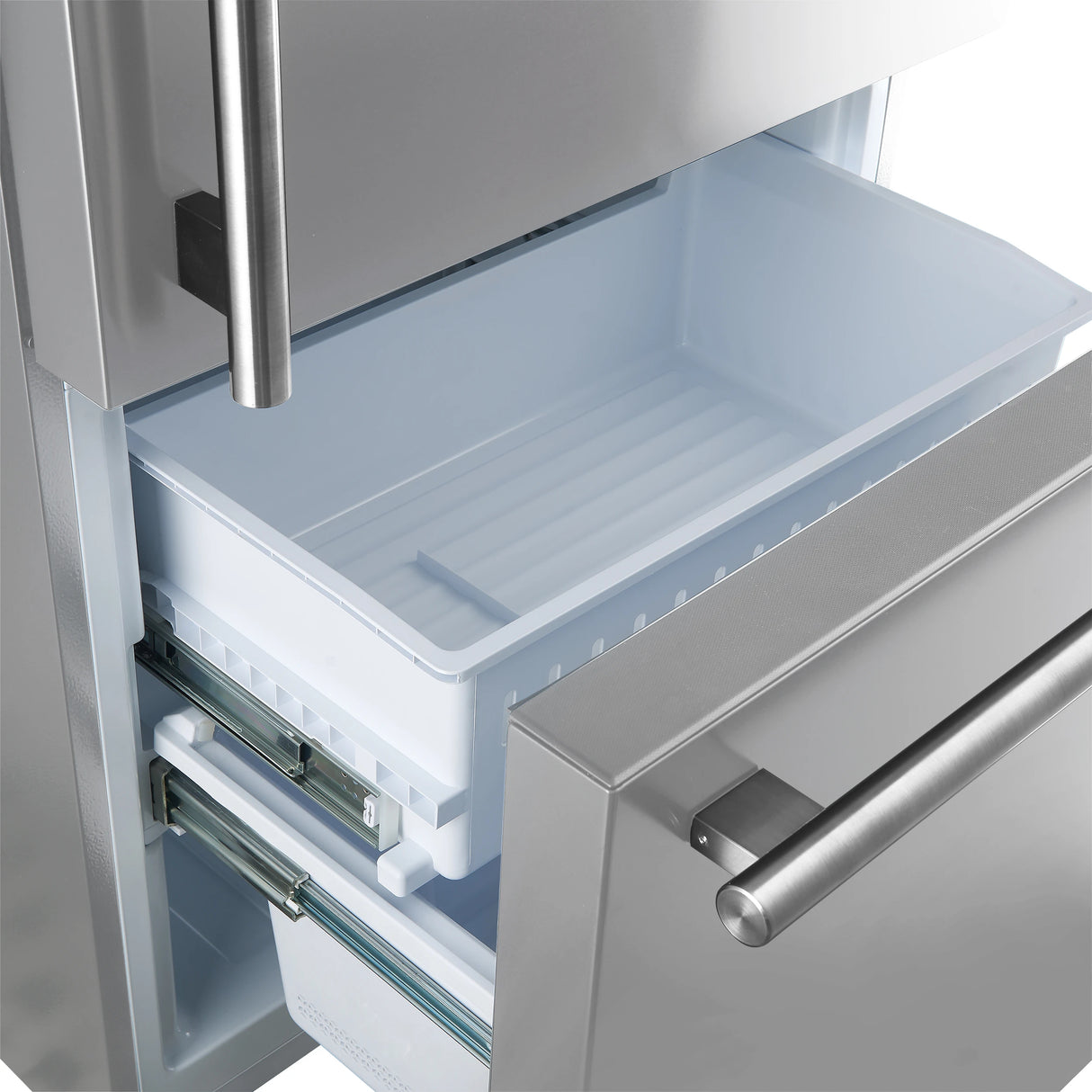 FORNO Milano Espresso 31-Inch Bottom Freezer Refrigerator, Stainless Steel, 17.2 cu.ft Capacity, Right Swing Door, Energy Efficient - Stainless Steel (FFFFD178531S)