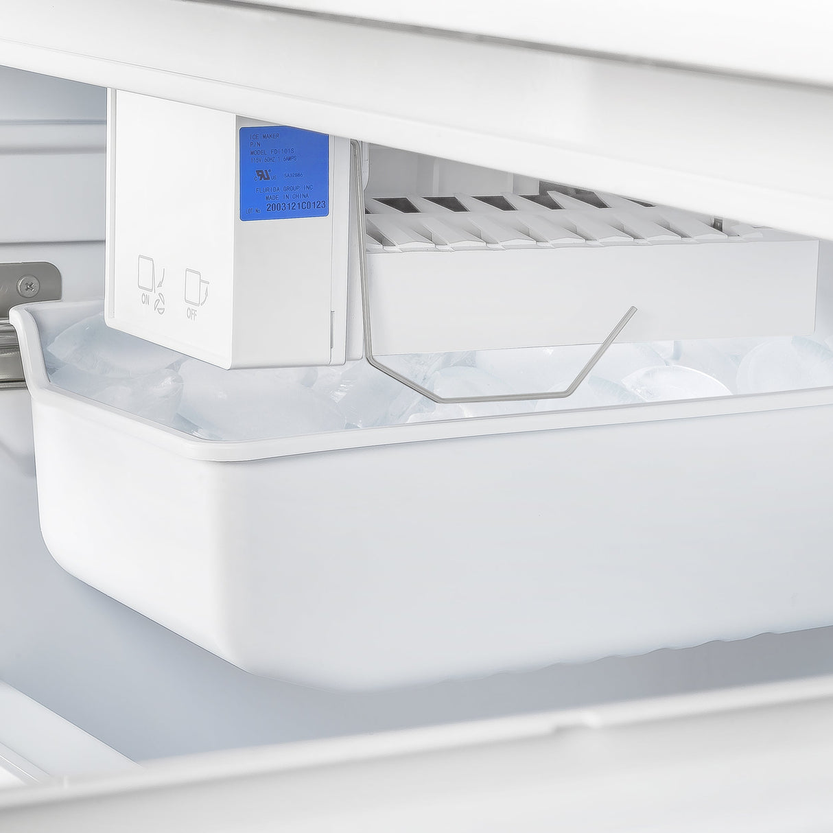 FORNO Gallipoli 30-Inch French Door Refrigerator with Bottom Freezer, 17.5 cu.ft Capacity, , No Frost Technology, Built-In Ice Maker, Energy Efficient - Stainless (FFFFD197431SB)