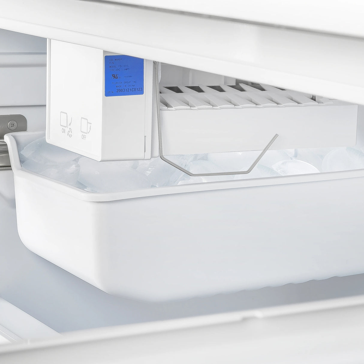 FORNO Gallipoli 30-Inch French Door Refrigerator with Bottom Freezer, 17.5 cu.ft Capacity, Stainless Steel, No Frost Technology, Built-In Ice Maker, Energy Efficient - Stainless Steel (FFFFD197431SB)