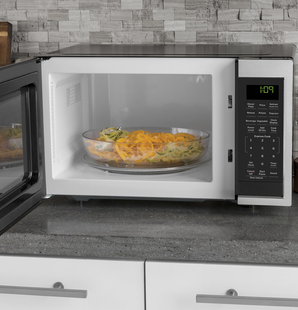 GE 0.9 Cu. Ft. Capacity Countertop Microwave Oven - Stainless Steel (GCST09N1WSS)