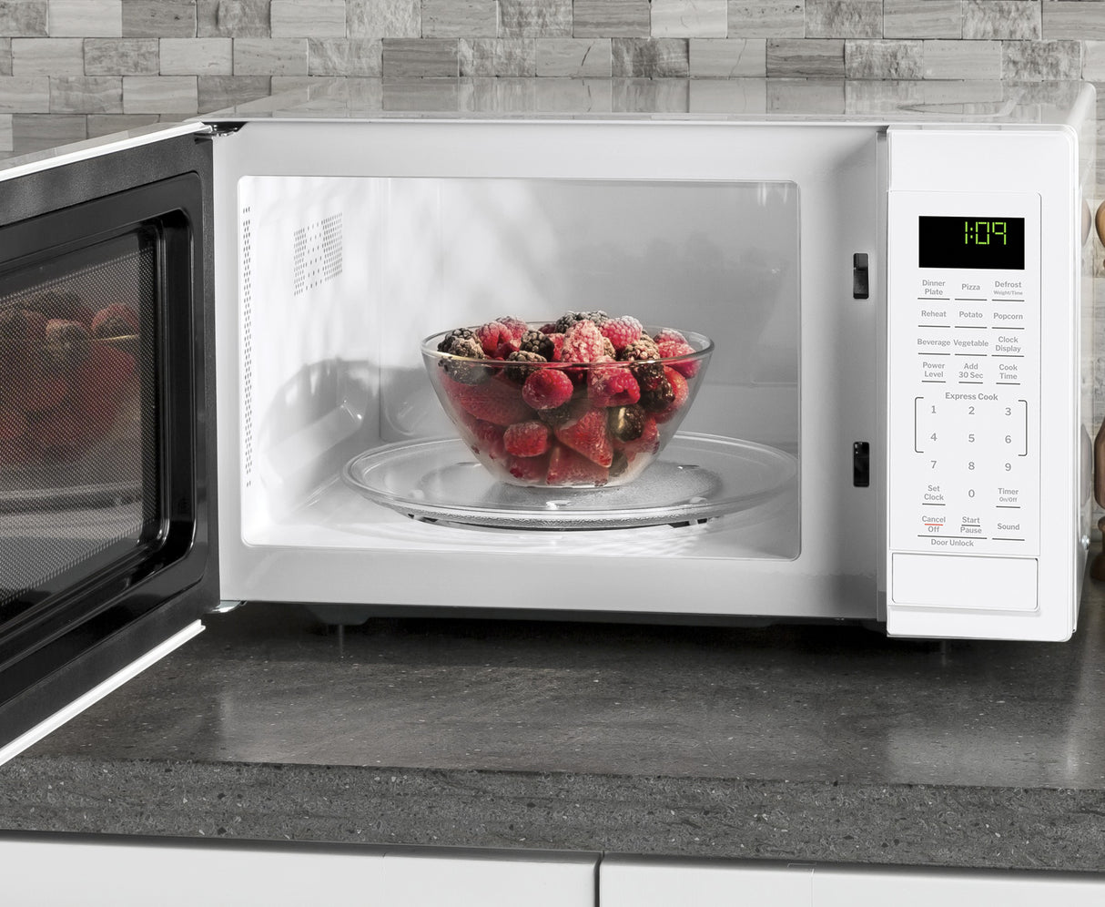 GE 0.9 Cu. Ft. Capacity Countertop Microwave Oven - White (GCST09N1WWW)