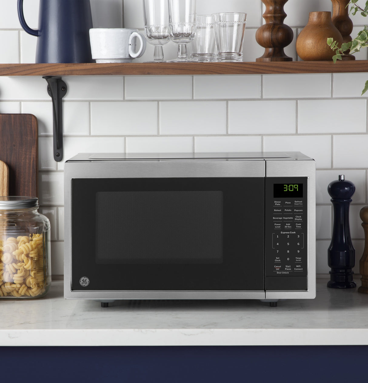 GE 0.9 Cu. Ft. Capacity Smart Countertop Microwave Oven with Scan-To-Cook Technology - Stainless Steel (GCST09U1WSS)