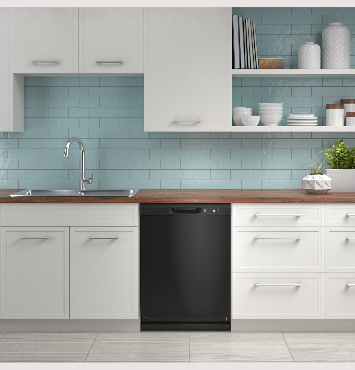 GE Dishwasher with Front Controls - Black (GDF450PGRBB)