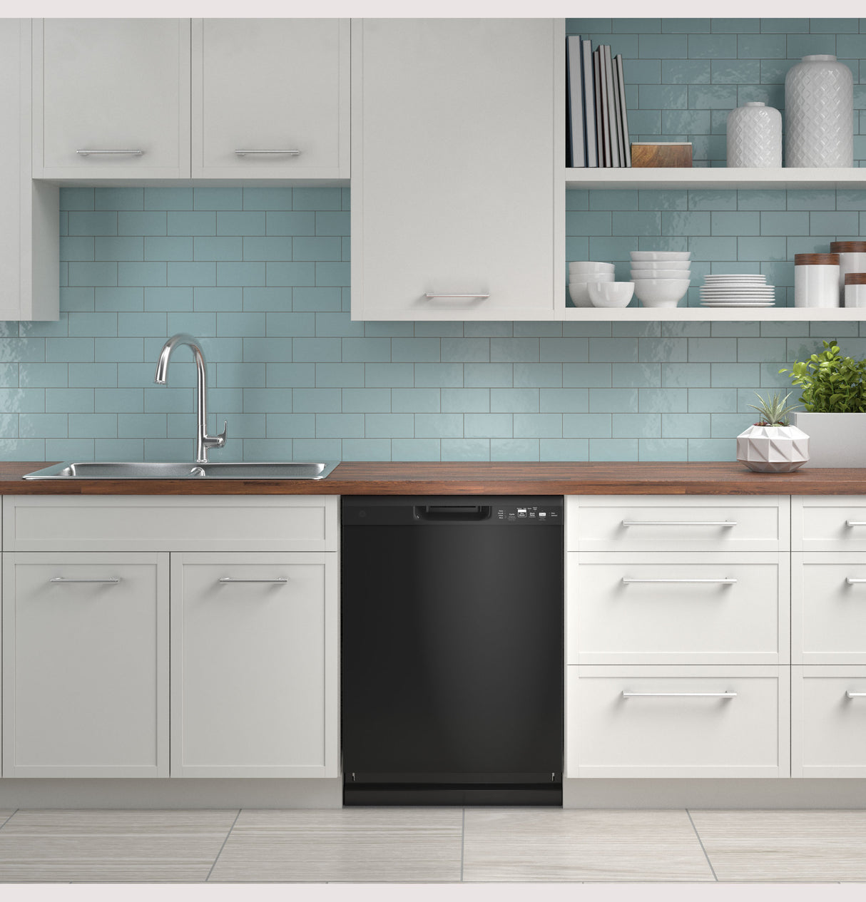 GE Dishwasher with Front Controls - Black (GDF535PGRBB)