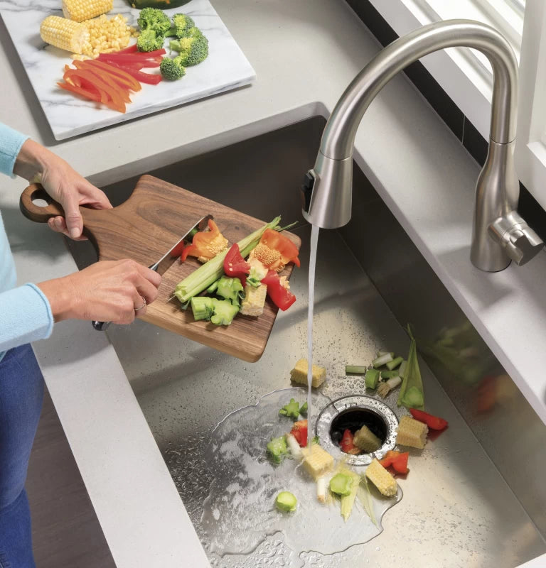 GE 1/2 HP Continuous Feed Garbage Disposer - Corded - Black (GFC525N)