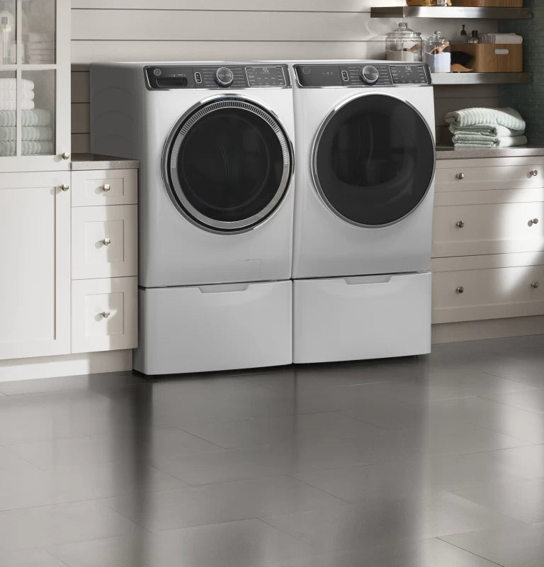 GE 7.8 cu. ft. Capacity Smart Front Load Gas Dryer with Steam and Sanitize Cycle - White (GFD85GSSNWW)