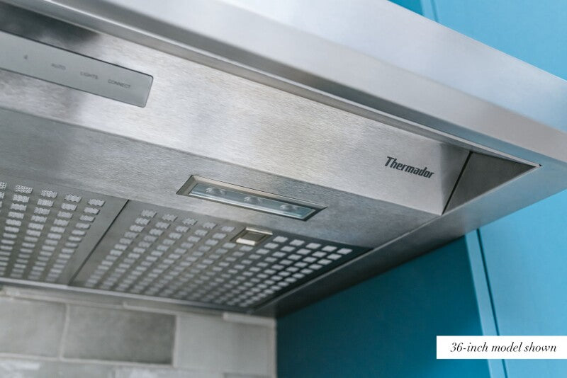 Thermador Masterpiece Low-Profile Wall Hood 48" - Stainless Steel (HMWB481WS)