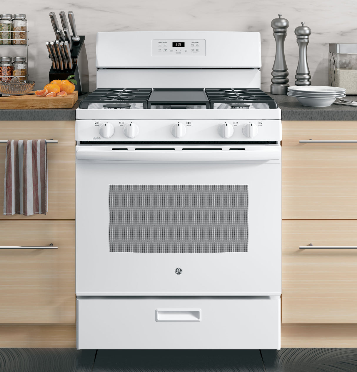 GE 30" Free-Standing Gas Range - White (JGBS66DEKWW)