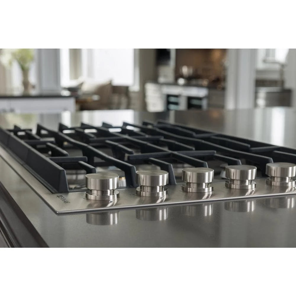 JENNAIR Euro-style 36" 6-burner Gas Cooktop - Stainless Steel (JGC7636BS)
