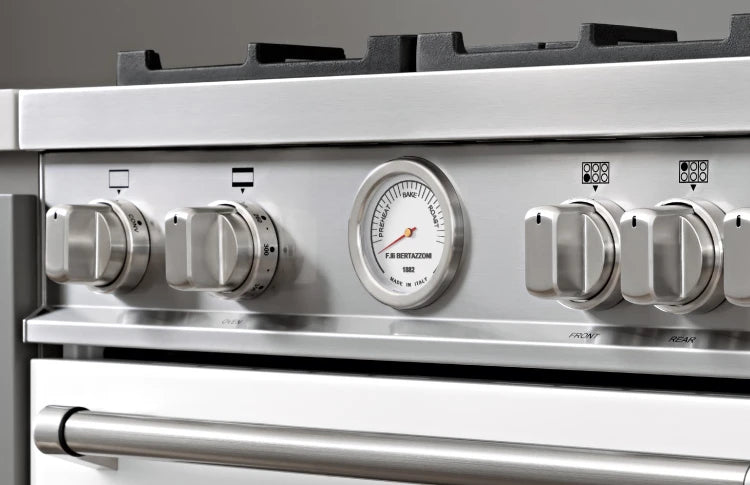 BERTAZZONI 30 inch All Gas Range, 5 Burners - Bianco Matt (MAS305GASBIV)