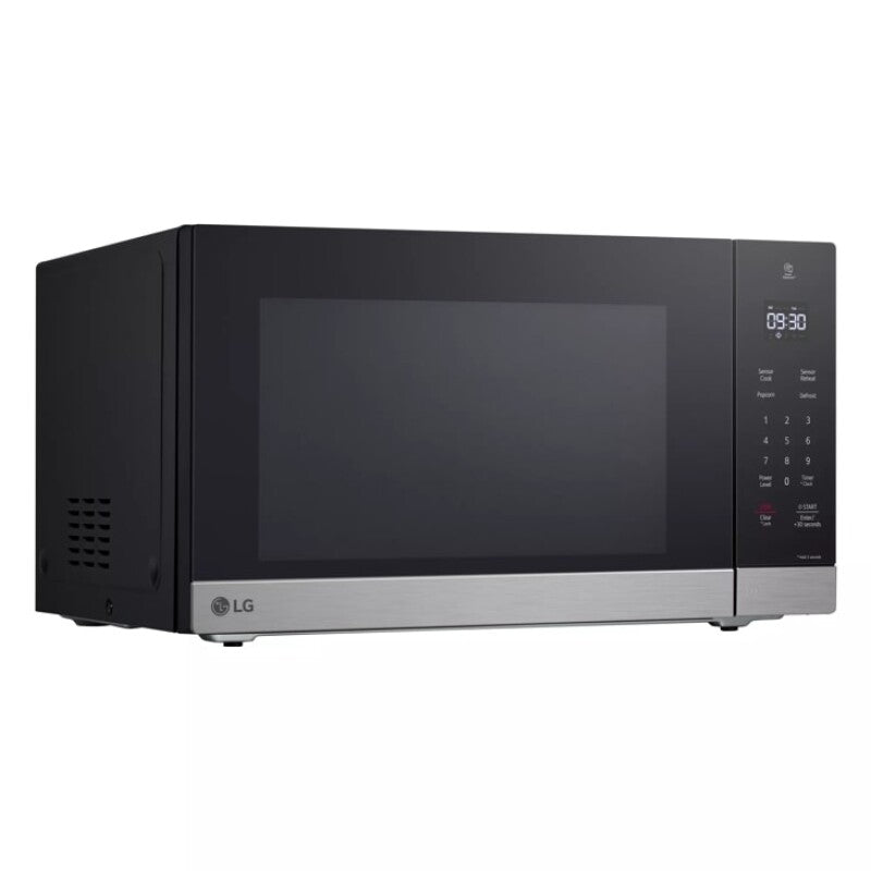 LG 1.5 cu. ft. NeoChef™ Countertop Microwave with Smart Inverter and Sensor Cooking - Stainless Steel (MSER1590S)