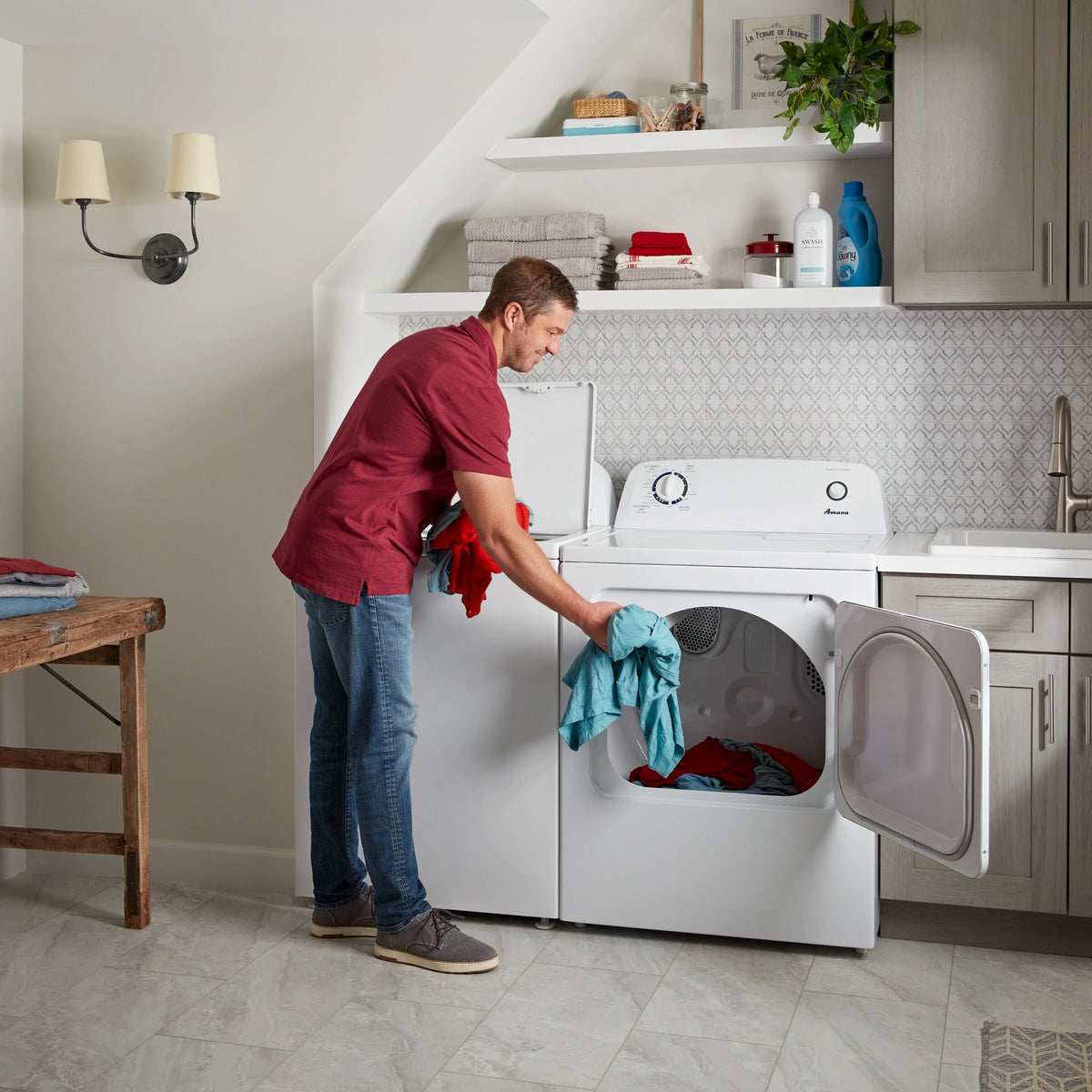 AMANA 6.5 cu. ft. Electric Dryer with Wrinkle Prevent Option - White (NED4655EW)