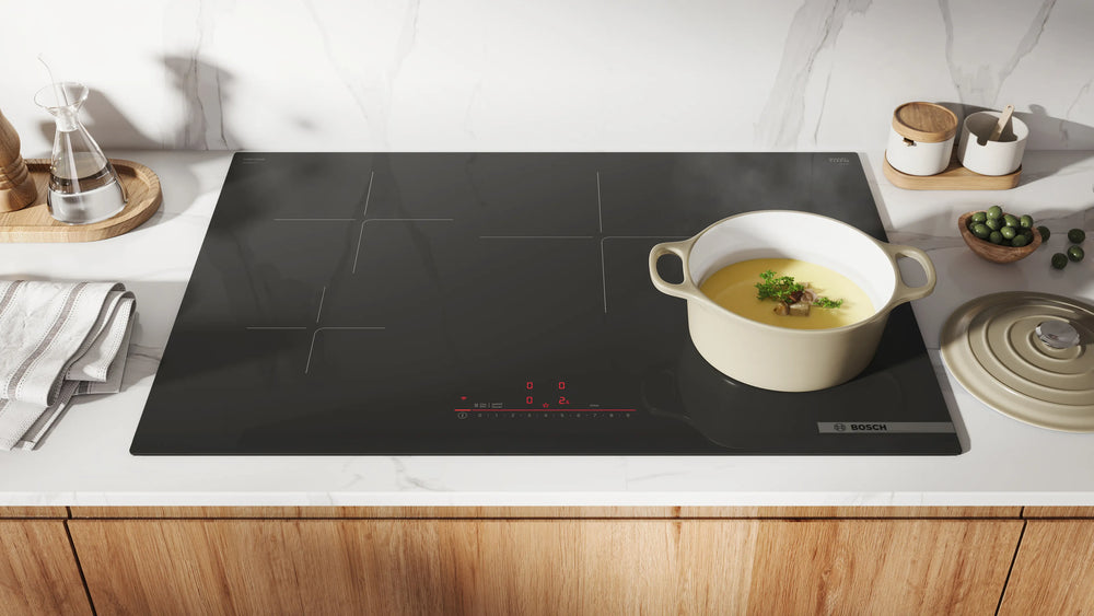 BOSCH 500 Series Induction Cooktop 30'' Without Frame - Black (NIT5063UC)