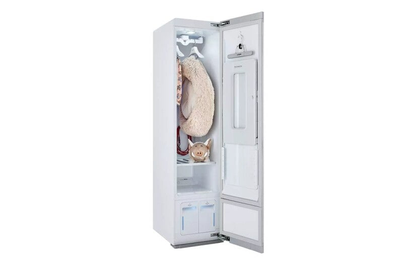 LG LG Styler® Smart wi-fi Enabled Steam Closet with TrueSteam® Technology and Exclusive Moving Hangers - White (S3WFBN)