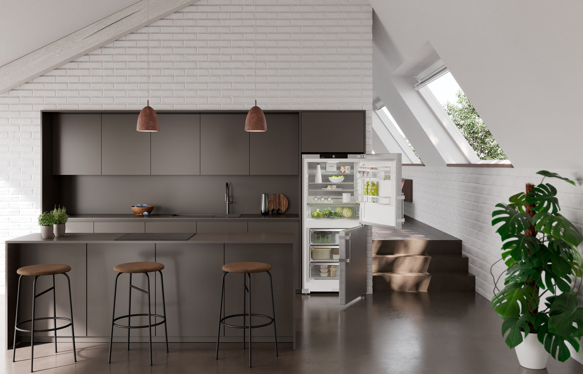 LIEBHERR Combined fridge-freezers with EasyFresh and NoFrost, Right Hinged - Stainless (SC7520)