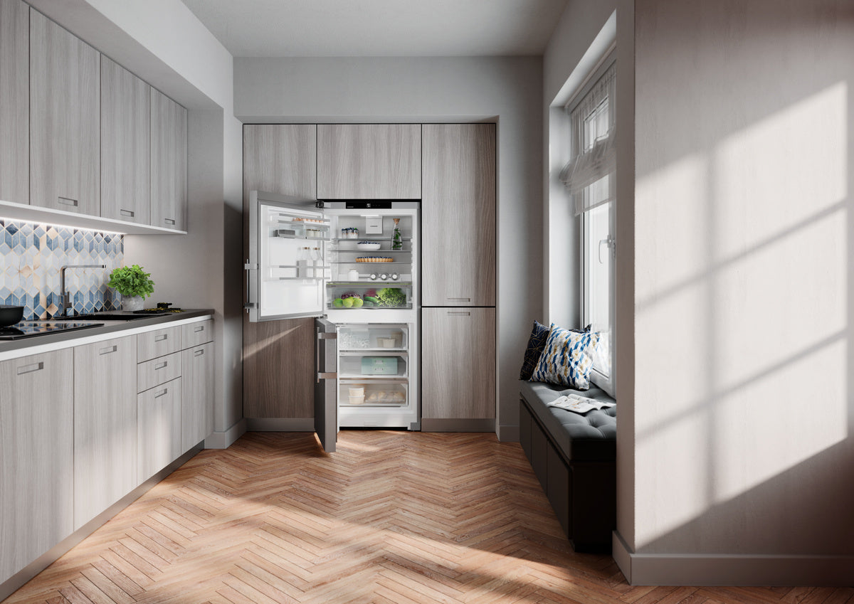 Liebherr Combined fridge-freezers with EasyFresh and NoFrost, Left Hinged - Stainless (SC7541IM)