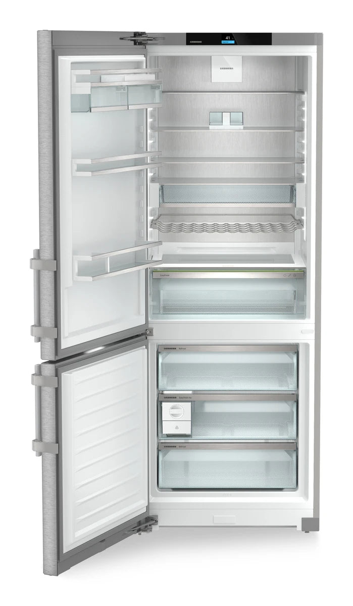 LIEBHERR Combined fridge-freezer with EasyFresh and NoFrost - Other (SC7751)