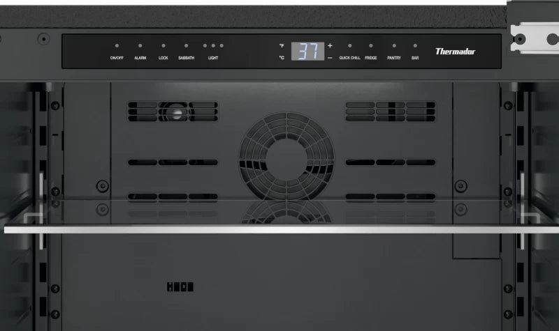 Thermador Freedom Under Counter Refrigerator with Glass Door 24" Professional Right Hinge - Stainless Steel (T24UR925RS)