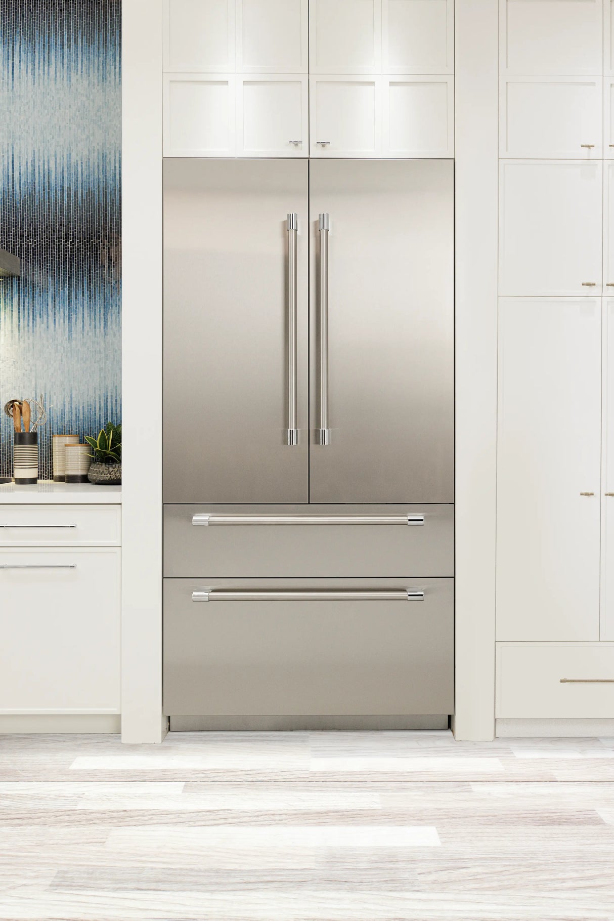 THERMADOR Freedom® Built-in French Door Bottom Freezer - Stainless Steel (T42BT120NS)