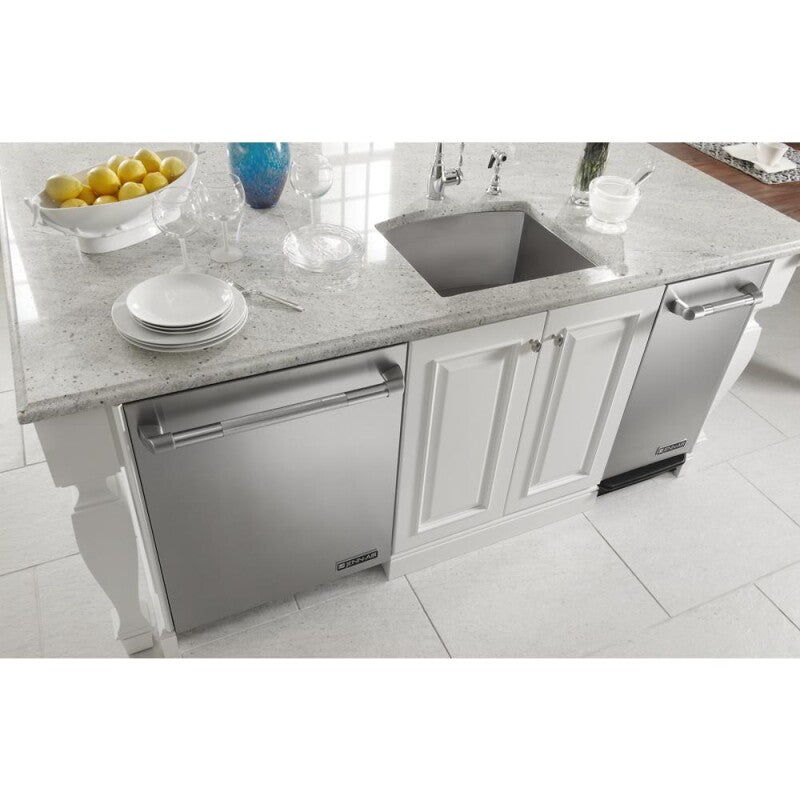 JennAir Panel-Ready 15" Trash Compactor - Panel Ready (TC607X)