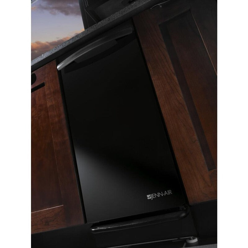 JennAir Panel-Ready 15" Trash Compactor - Panel Ready (TC607X)